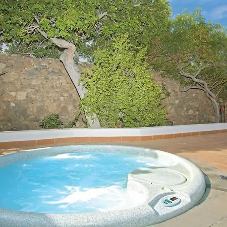 Villa Ananda